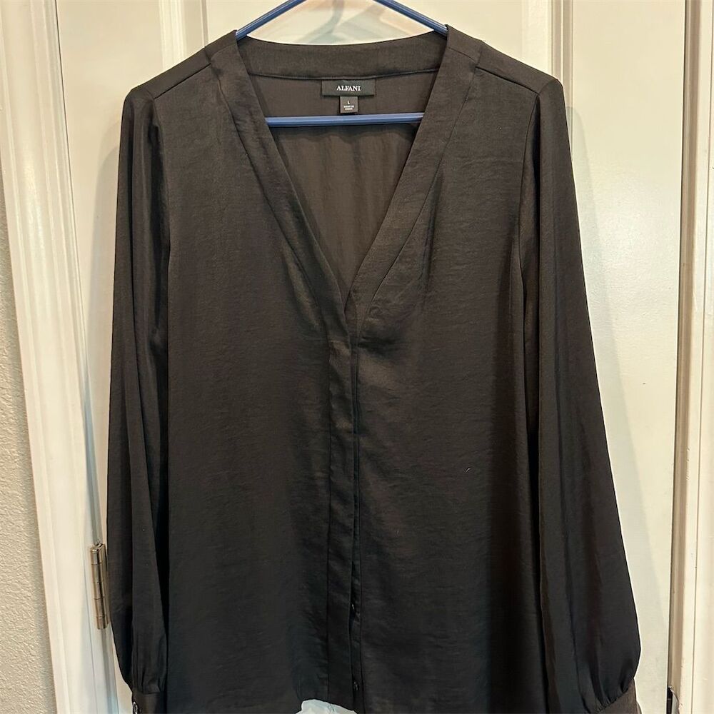Alfani Women's V-Neck Smocked Pullover Blouse Black Size L